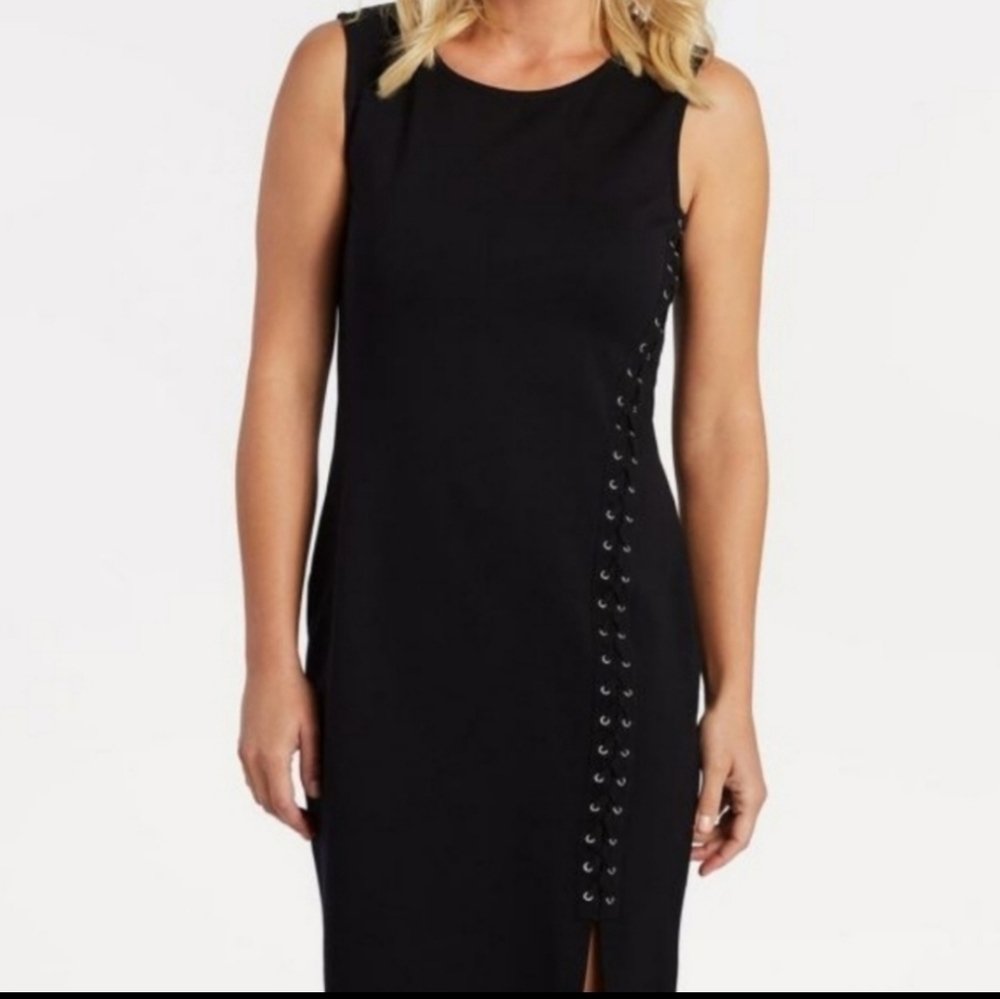 Carmen Marc Valvo Lace Side Black Dress Size 10